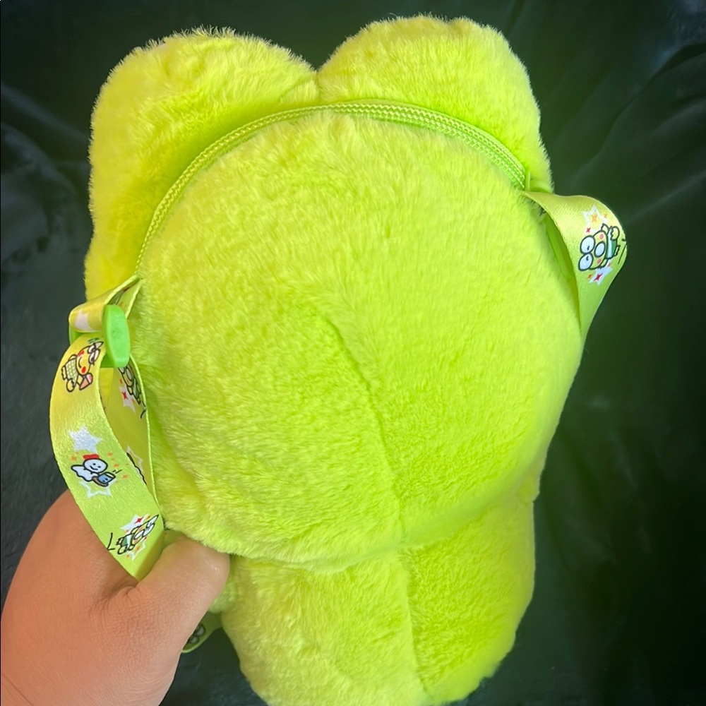 Sanrio Green and White Keroppi Bag - Picture 2 of 3